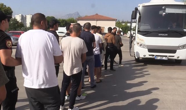 Antalya'da son 1 haftada 490 aranan şahıs yakalandı