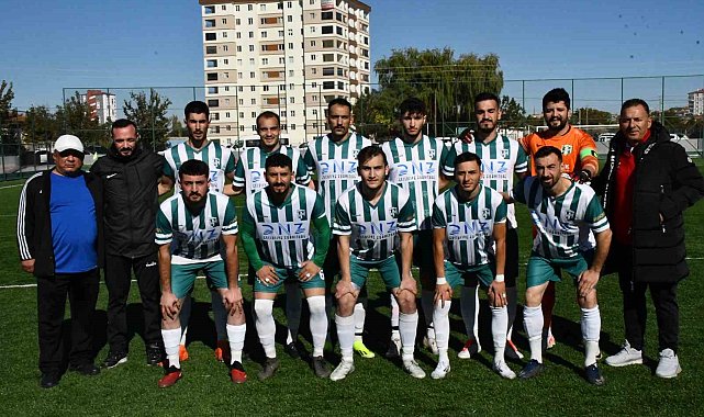 Argıncıkspor doludizgin ilerliyor