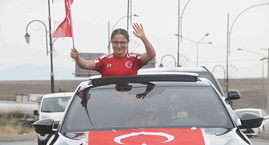Avrupa şampiyonu sporcuya memleketi Cizre'de görkemli karşılama