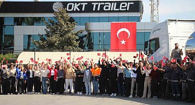 Aydınlı firmadan gövde gösterisi gibi Cumhuriyet kutlaması