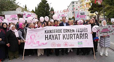 Bahçelievler'de kadınlardan meme kanserine farkındalık yürüyüşü