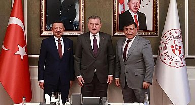 Bakan Osman Aşkın Bak'tan Emet'e destek sözü