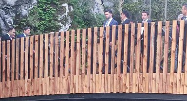 Bakan Tunç, kesin korunacak hassas alan olarak tescil edilen Ulukaya Şelalesi'nde inceleme yaptı