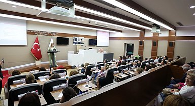 Bakırköy'de meme kanseri farkındalık semineri gerçekleştirildi