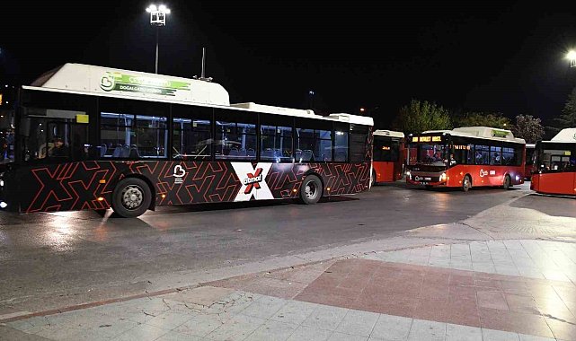 Balıkesir'de kadınlara durak yok