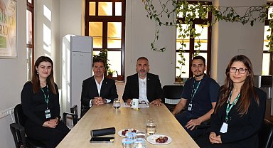 Başkan Aras'tan Yeşilay Muğla Şubesine ziyaret