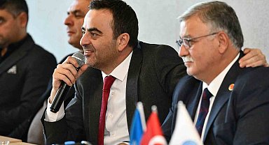 Başkan Özlü'den muhtarlara övgü