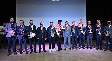 Başkan Uysal, 'Ayağa kalkmamız lazım'