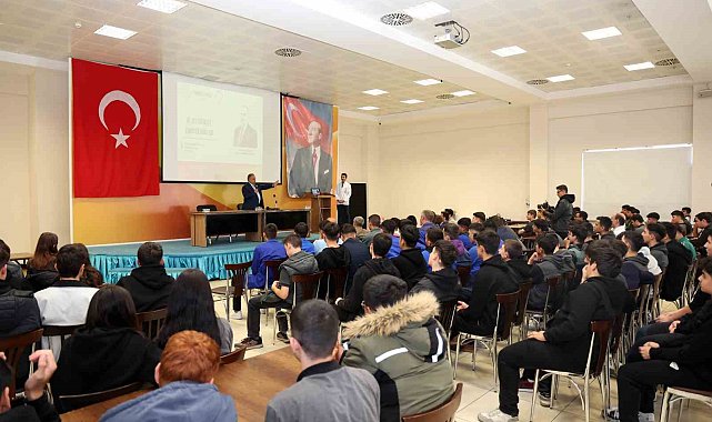 Başkan Yalçın: "Geleceğimizin teminatı altın bilezikli gençlerimiz"