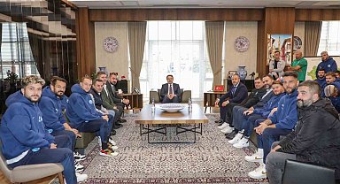 Belediye Kütahyaspor'dan Vali Işın'a ziyaret