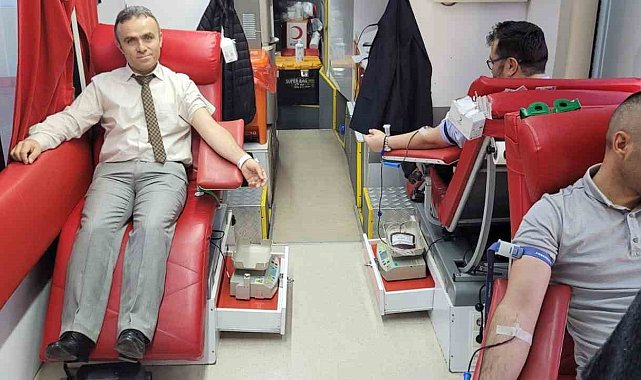 Bilecik'te duyarlı 40 kişi kan bağışında bulundu