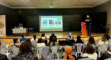 Bilecik'te öğretmenlere 'Narkorehber' eğitim verildi