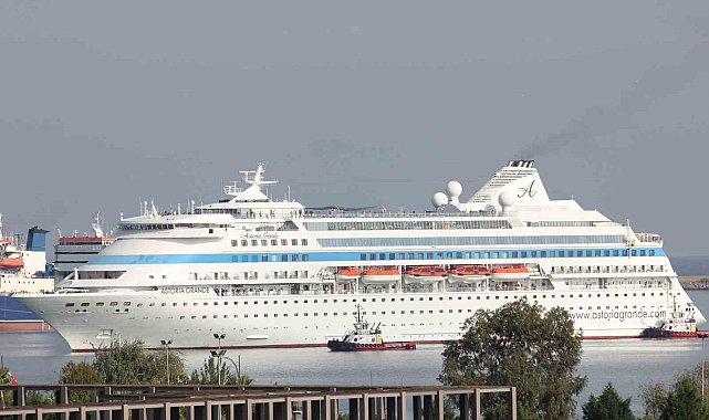 Bin 151 Rus turist Samsun'da