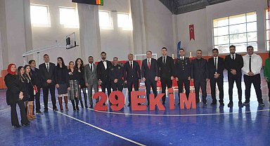 Bulanık'ta Cumhuriyet Bayramı coşkuyla kutlandı