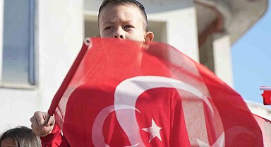 Bursa'da Cumhuriyetin 101. yılı coşkuyla kutlandı