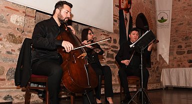 Bursa'da klasik esintiler Osmangazi'de yankılandı