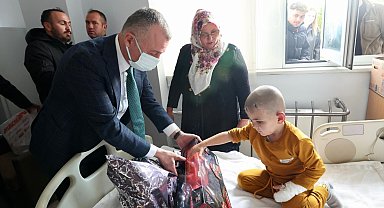 Büyükakın, doğalgaz patlamasından etkilenen vatandaşlarla bir araya geldi