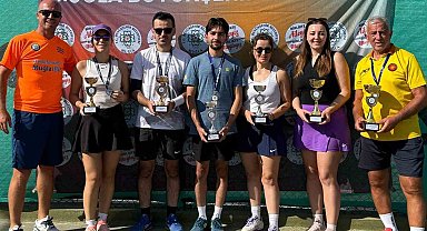 Büyükşehir Belediyesi 6. Geleneksel Cumhuriyet Kupası Karma Tenis Turnuvası Dalaman'da yapıldı