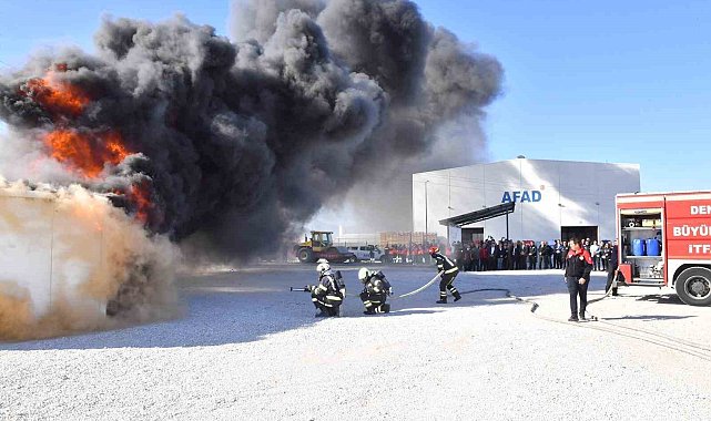 Denizli'nin deprem hazırlıkları 7.0 büyüklüğündeki senaryoyla tatbik edildi
