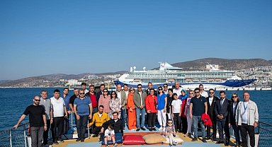 Doğal Şehirler Birliği'ne üye belediye başkanları Kuşadası'na hayran kaldı