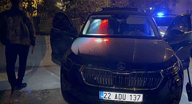 Edirne'de çakar lambalı otomobile 12 bin 800 lira ceza kesildi