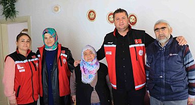 Erzincan'da yaşlılar evlerinde ziyaret edildi