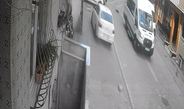 Esenyurt'ta minibüs sürücüsü küçük çocuğu ezdi