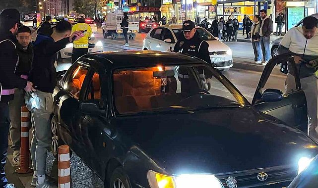 Eskişehir'de 'Narkoalan' uygulamasında yüzlerce araç ve kişi denetlendi