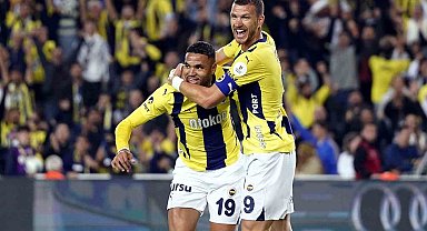 Fenerbahçe forvetleriyle kazandı