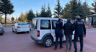 FETÖ'ye üye olma suçundan 6 yıl hapis cezasıyla aranan firari yakalandı