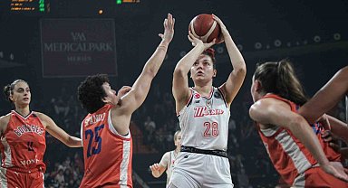 FIBA Kadınlar Euroleague: ÇBK Mersin: 80 - Bourges: 76