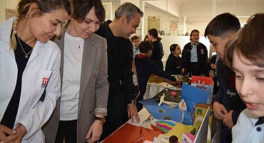 Gaziantep Kolej Vakfı'nda dikkat çeken sergi