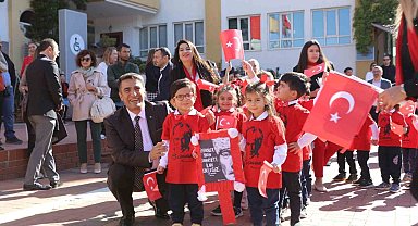 Gaziantep Kolej Vakfı'nı Cumhuriyet coşkusu sardı