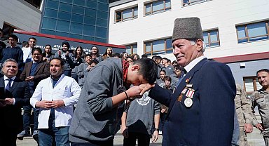 Gaziler gençlerle buluştu