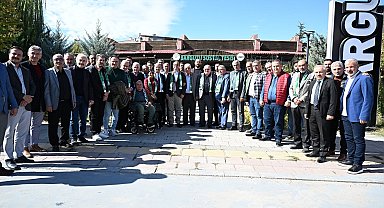 Geçit: " Malatya'yı ayağa kaldırmak sadece inşaat faaliyetleriyle sınırlı değildir"