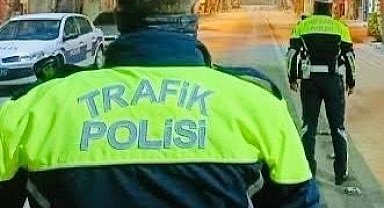 Gerçekleşen denetimde 4 araç trafikten men edildi