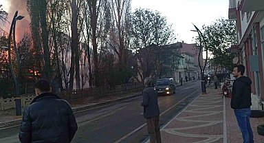 Giresun'da 2. el eşya deposunda yangın