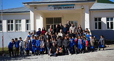 Gönül Bahçesi Platformu'ndan ihtiyaç sahibi çocuklara yardım