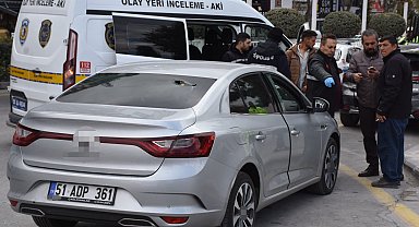 Gündüz vakti otomobili kurşunladılar