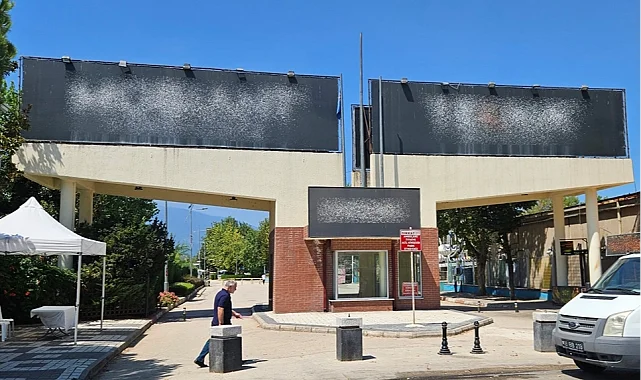 İnegöl Hikmet Şahin Kültürparkı artık daha estetik