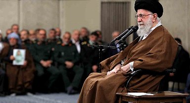 İran Dini Lideri Hamaney'den İbranice paylaşım: "Siyonist rejim, İran'a ilişkin hesaplarında hata yaptı"