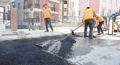 İstanbul Bakırköy'de mahalleliler talep ediyor, belediye yapıyor