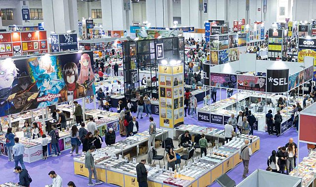 İZKİTAP'a ilk günden yoğun ilgi