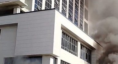 Kahramanmaraş'ta hastane inşaatında korkutan yangın