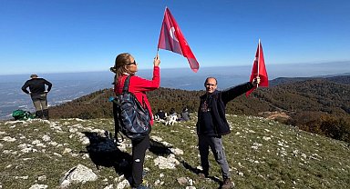 Kartepe'nin zirvesinde Cumhuriyet coşkusu