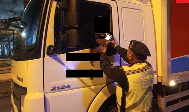 Kırklareli'nde trafik denetimi : 67 araç trafikten men edildi