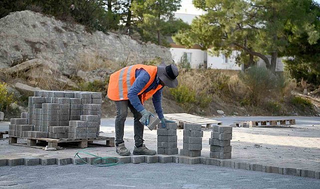 Kuşadası'nda güçlü alt ve üstyapı için yatırımlar aralıksız sürüyor