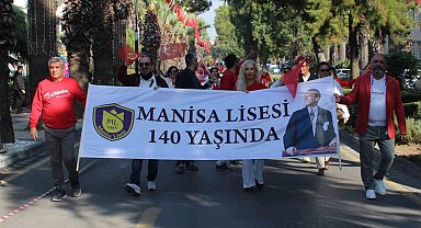 Manisa Lisesi'nden 140'ıncı yıla görkemli kutlama