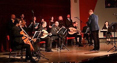 Manisa'da Türk Sanat Müziği rüzgarı esti