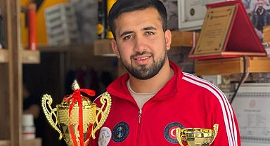 Mardinli kuaför Dünya Şampiyonası İçin İtalya'da Türkiye'yi temsil edecek